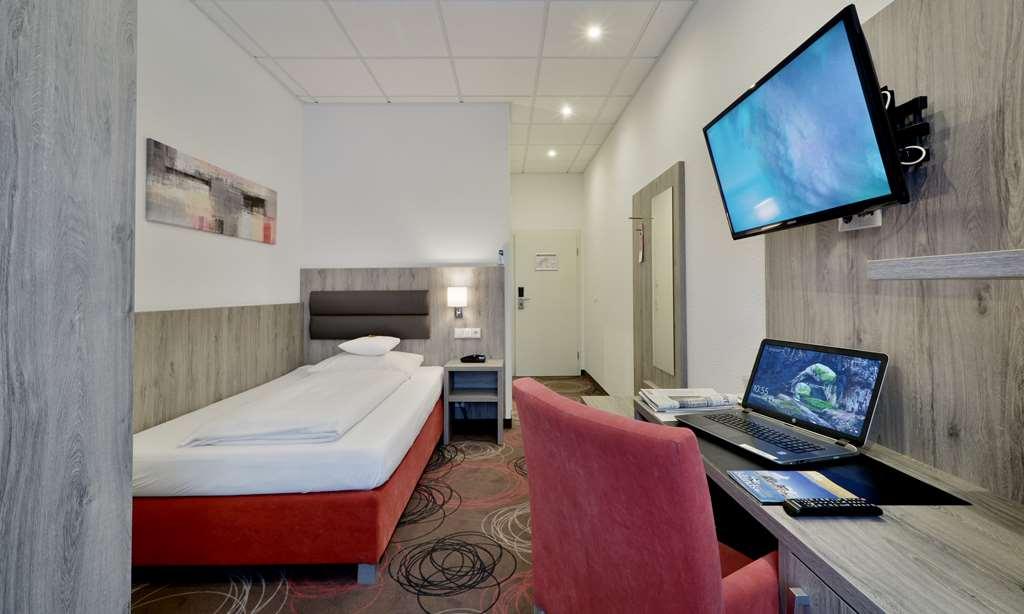 Hotel Engelhorn Leimen  Oda fotoğraf