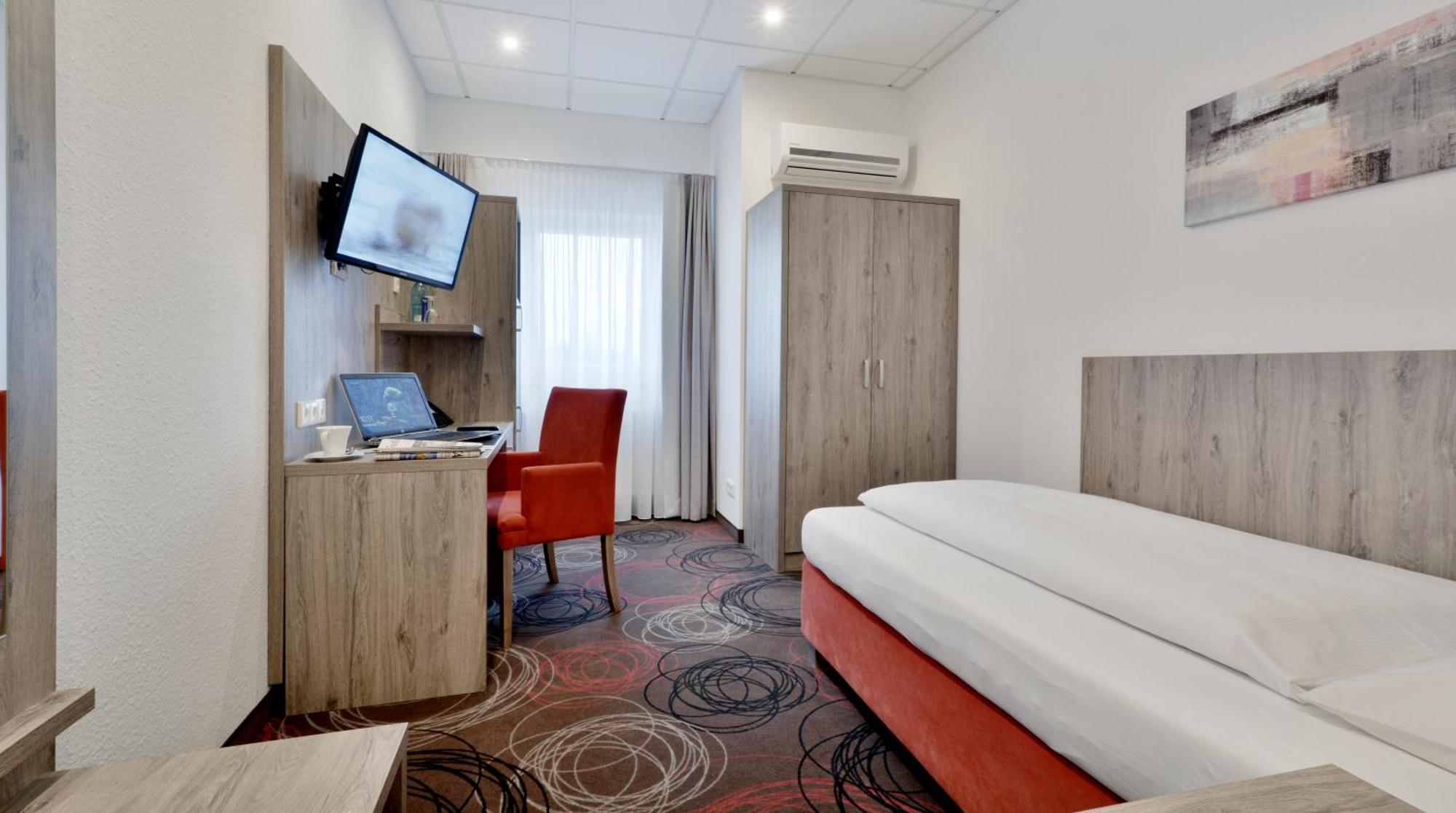 Hotel Engelhorn Leimen  Dış mekan fotoğraf