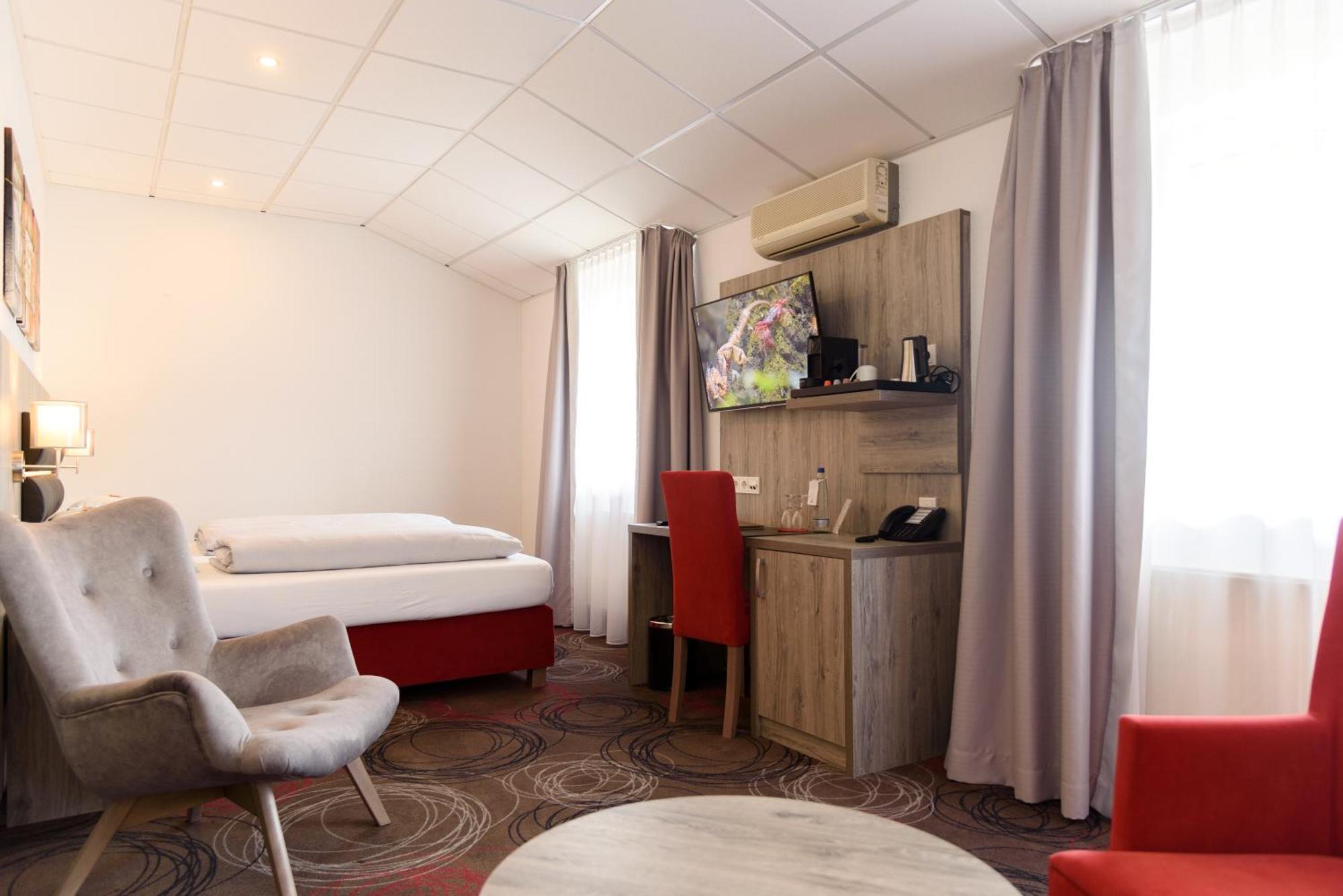 Hotel Engelhorn Leimen  Dış mekan fotoğraf