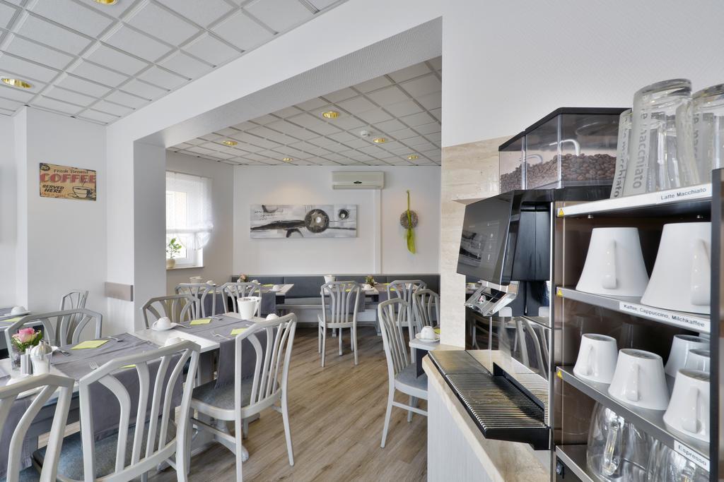 Hotel Engelhorn Leimen  Dış mekan fotoğraf